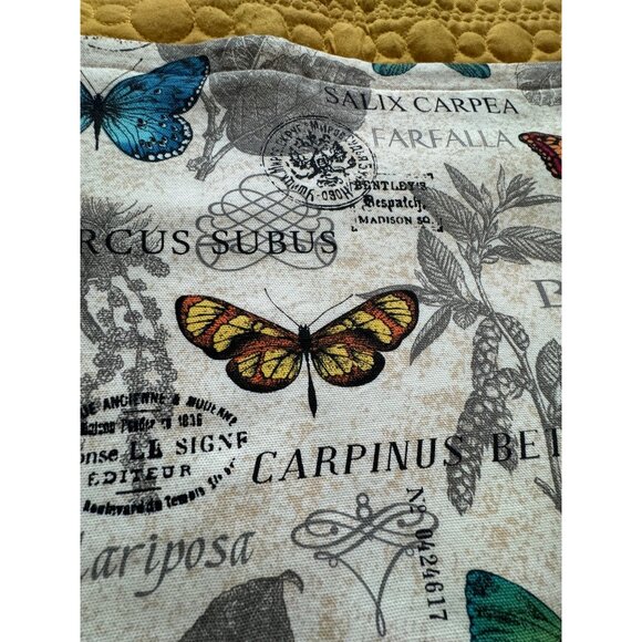 Butterfly-Themed Cotton Linen Placemats  Set Of 4 - Picture 3 of 6